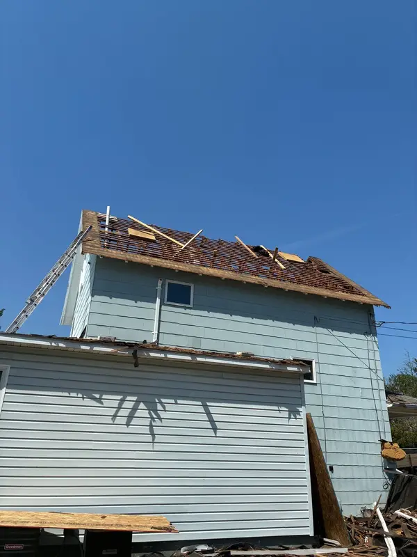BE Roofing project photo 3