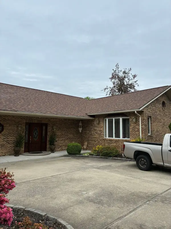 BE Roofing project photo 33